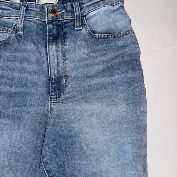 Universal Thread High Rise Skinny Jeans Women's 6R Light Wash Denim Stretch - Picture 4 of 10